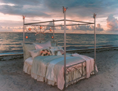 bed_beach.jpg