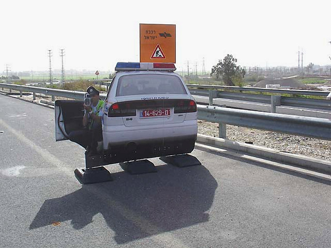 fake_speedtrap_03.jpg