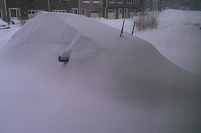 car-buried.jpg