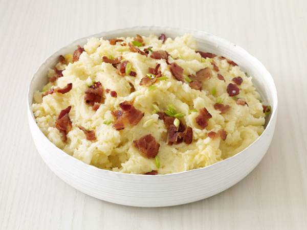 bacon_and_cheddar_mashed_potatoes_wwsfm.jpg