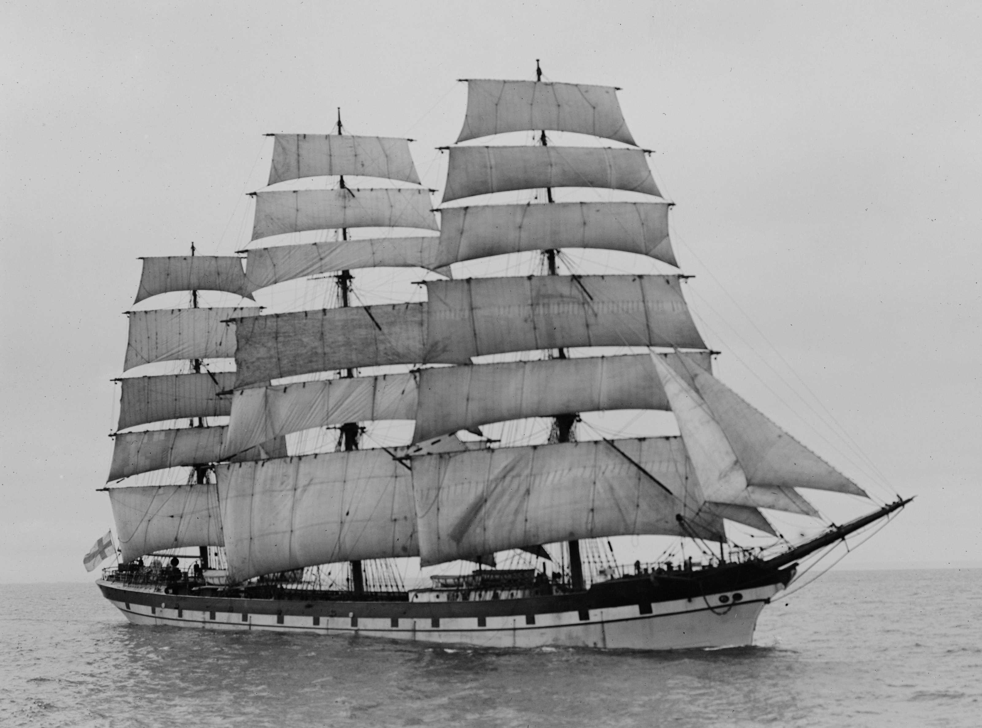 Grace_Harwar_SLV_AllanGreen.jpg