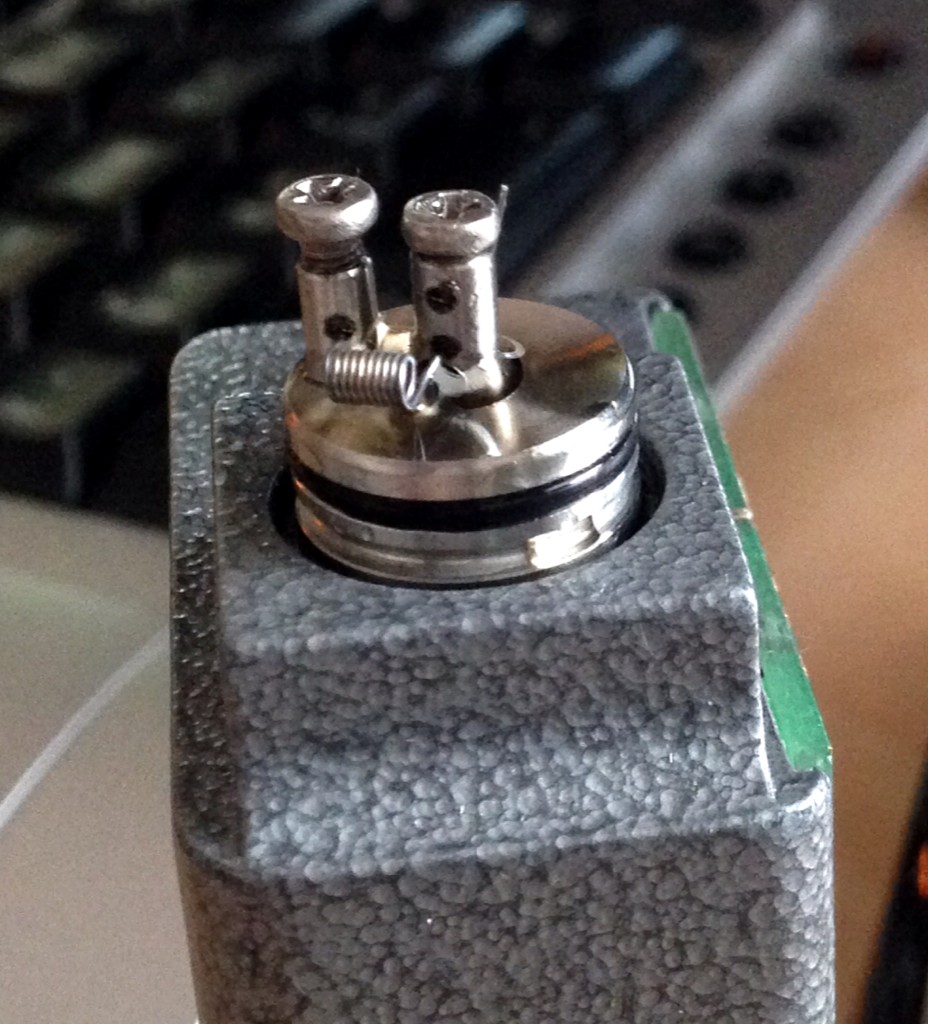 890Fp1J.jpg