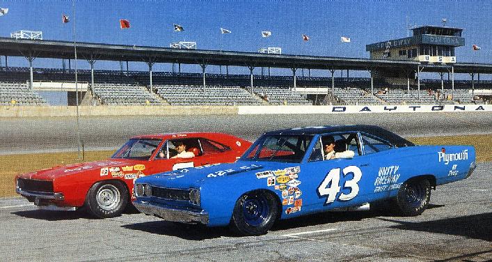 etty43PlymouthAlUnserDodge1968sm.jpg