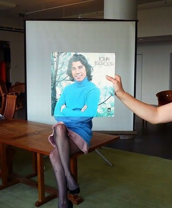 album-fun_john-travolta.jpg