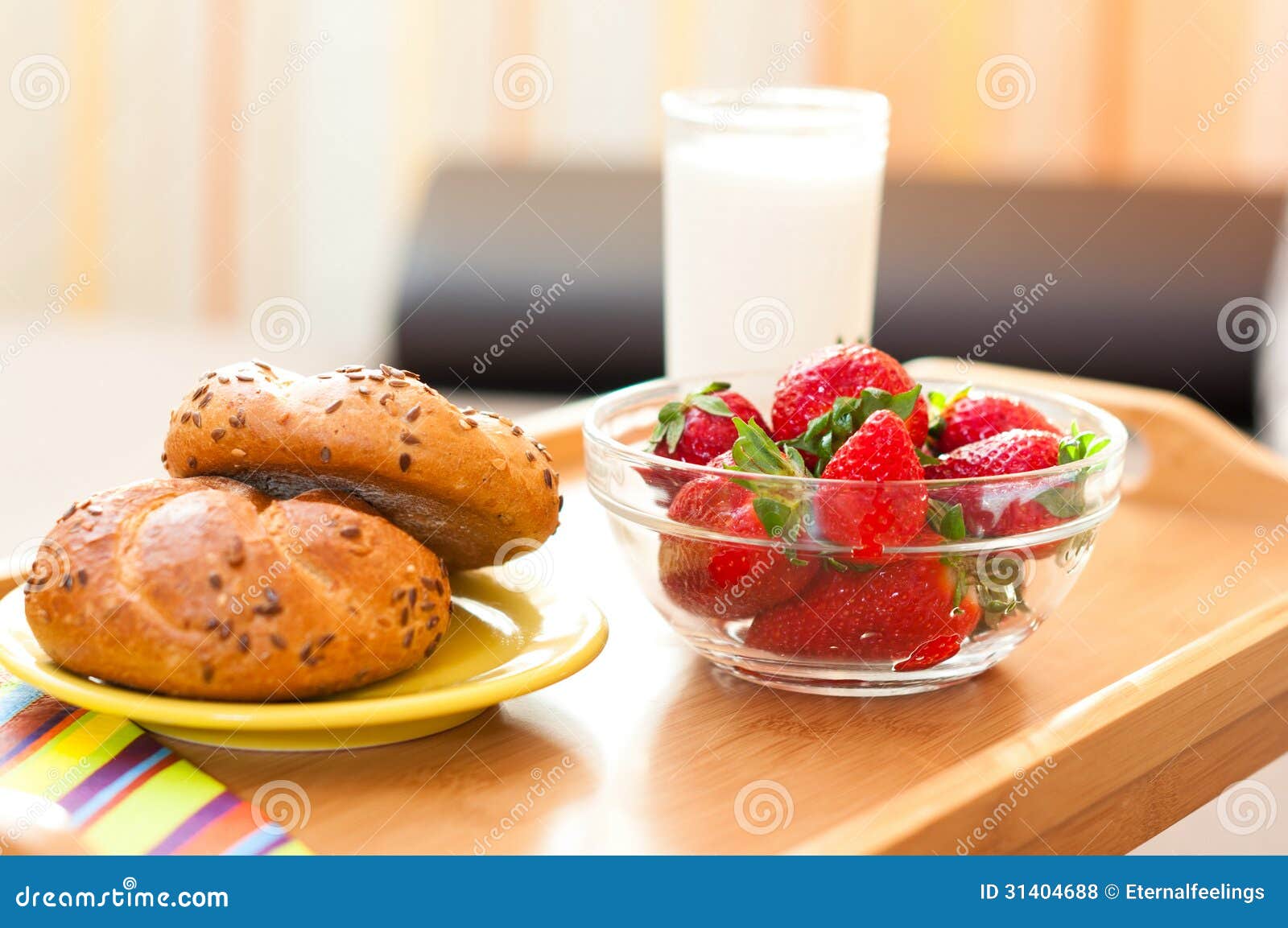 light-breakfast-wooden-tray-31404688.jpg
