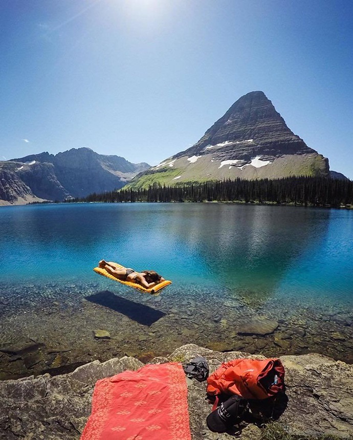 not-hovering-over-water.jpg