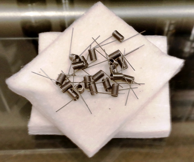kangercoilsandcottonpackopen.jpg