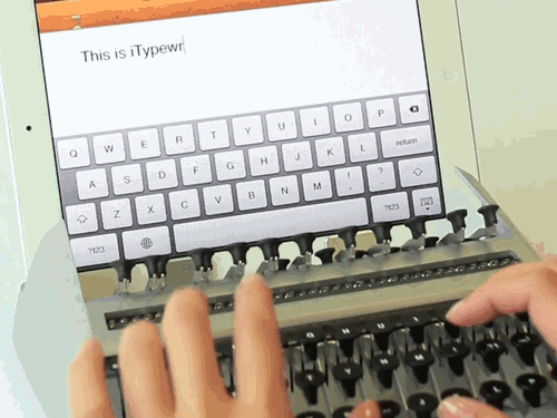 ani_i-typewriter.gif