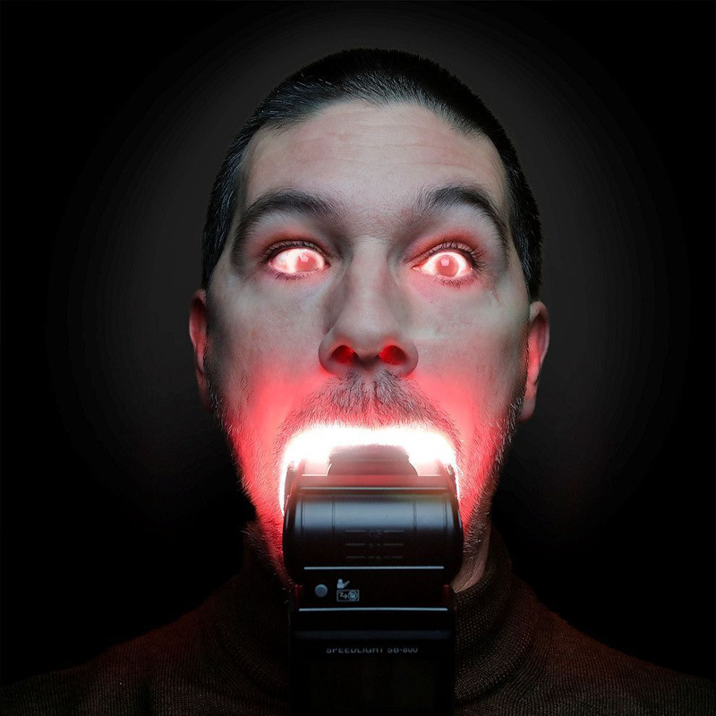 camera-flash-in-mouth.jpg
