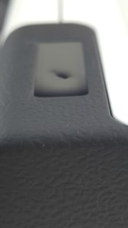 EHYUU9mm.jpg