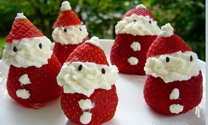 strawberry_santas.jpg
