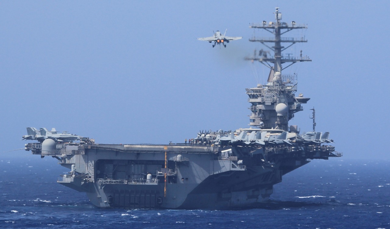 Carrier-Landing.jpg