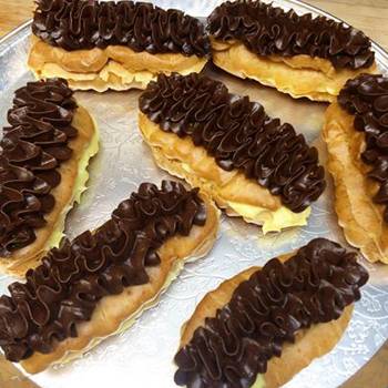 chocloate-cream-puffs.jpg