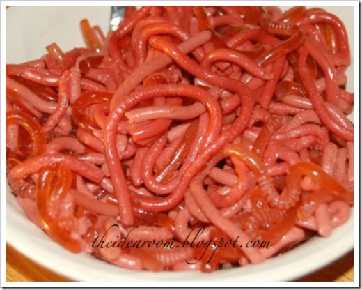Jell-O-Blood-Worms_thumb.jpg