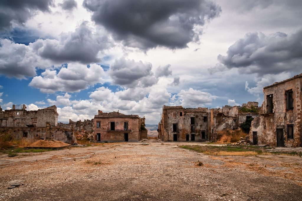 poggioreale-ghost-town.jpg