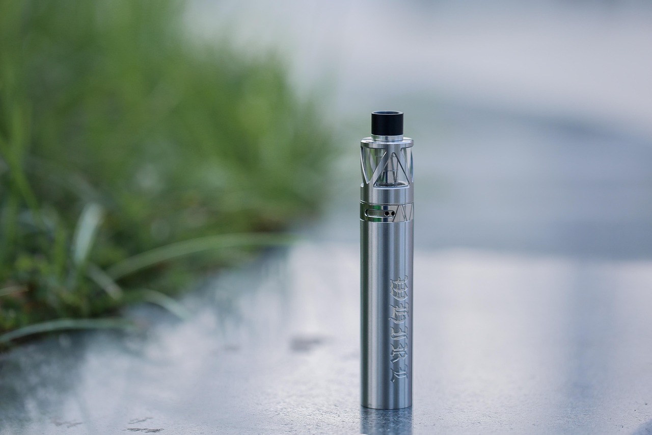 vape-3571739_1280.jpg
