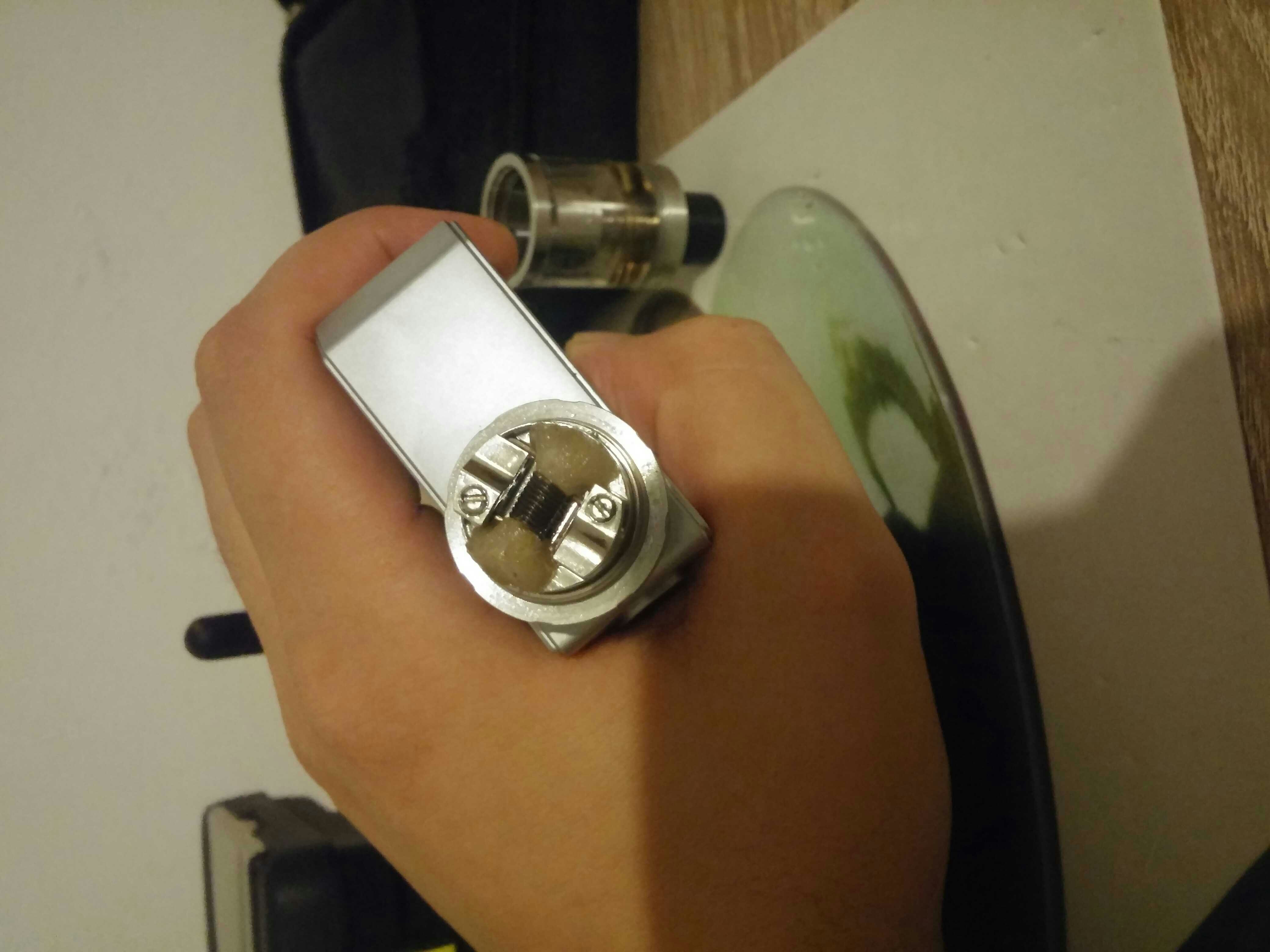 f1ac15a9212f6f7ad6eae92d3139f7df.jpg