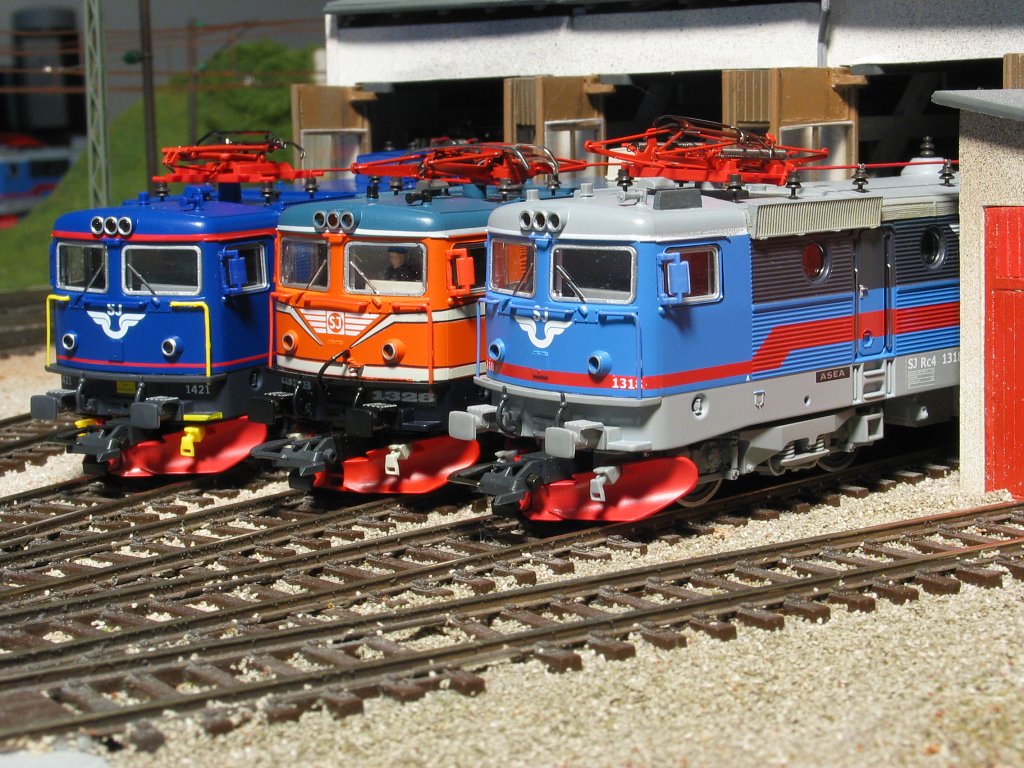 layout_rc_lineup_dombas_20040616_lhb.jpg