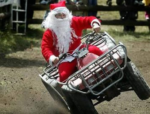 santa-claus-driving.jpg
