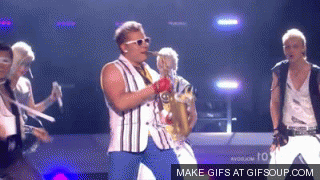 giphy.gif