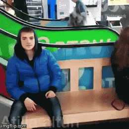 ani_escalator-sly-move.gif