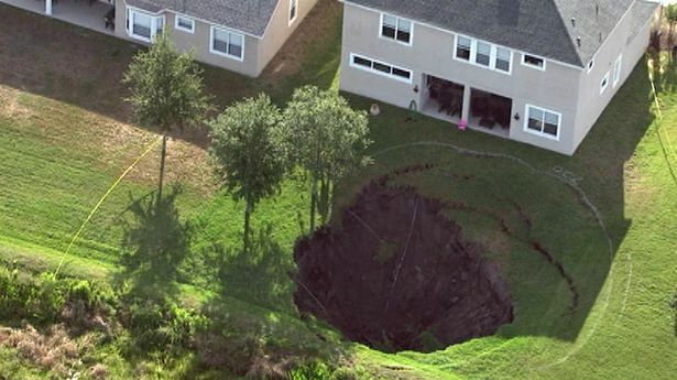Florida-Sink-Hole.jpg