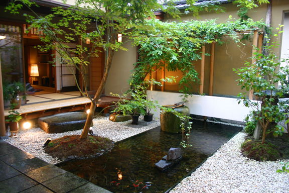 japan-zen-garden.jpg