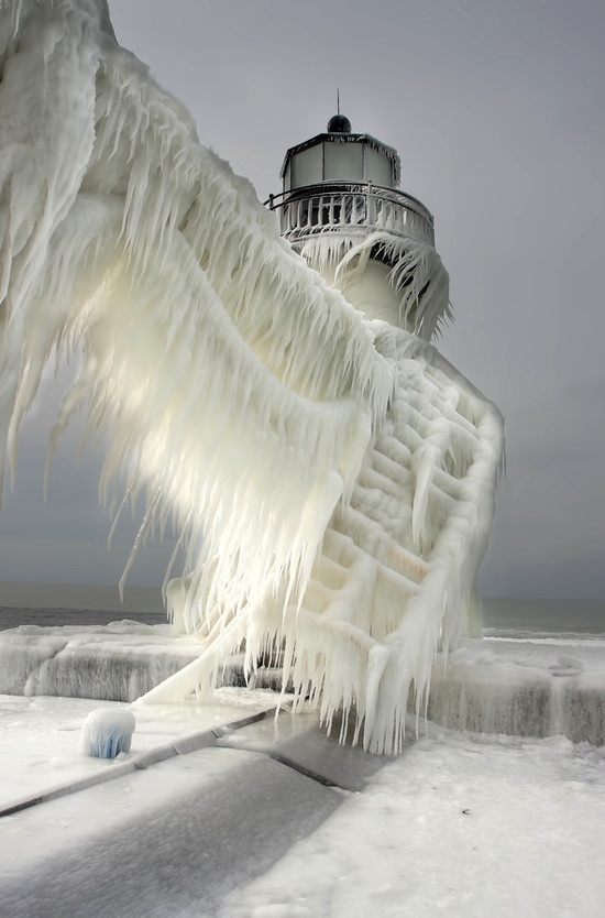 weird-weather-snow-3.jpg