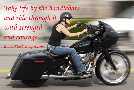 lady-biker-tomas-diaz.jpg