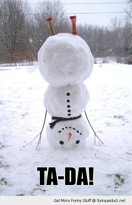 funny-snow-man-hand-stand-ta-da-winter-pics.jpg