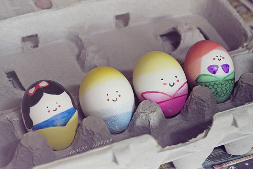 Hand-Painted-Disney-Princess-Easter-Egg-Idea.jpg