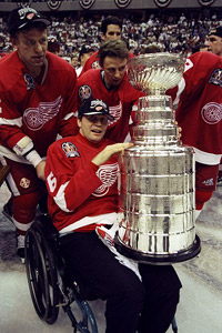 nhl_g_konstantinov_200.jpg