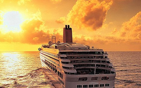 cruiseship_428x269_to_468x312.jpg