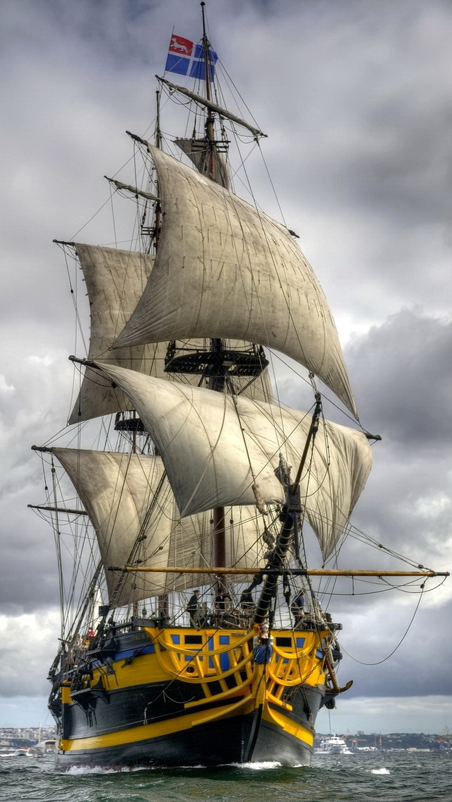 sailing_ship_4eea56f806c57e22d14df3a2e1e311c6_raw.jpg