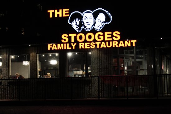 the-three-stooges-in.jpg