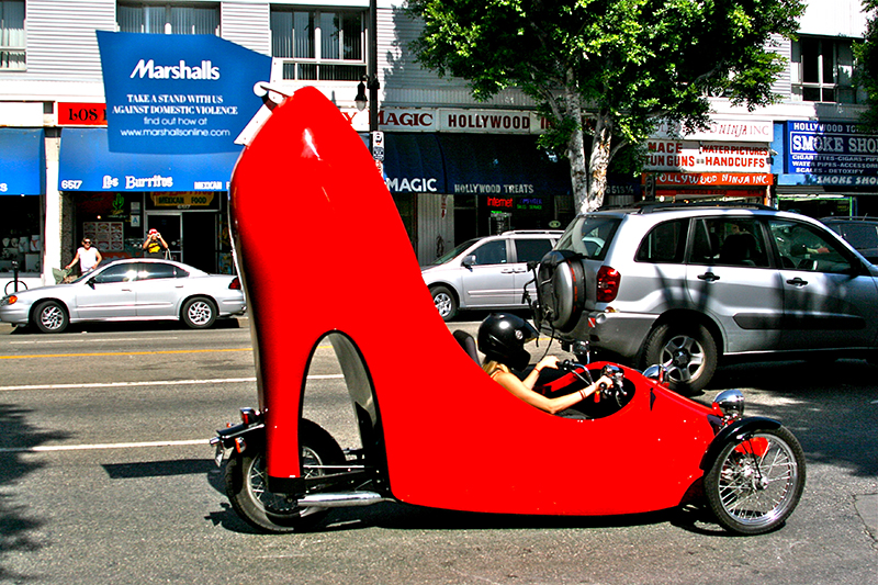 TCF_red_high_heel_shoe_car.jpg