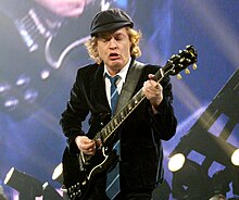 220px-AngusYoung.JPG