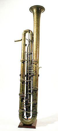 200px-Conn_Sarrusophone_c1850.jpg