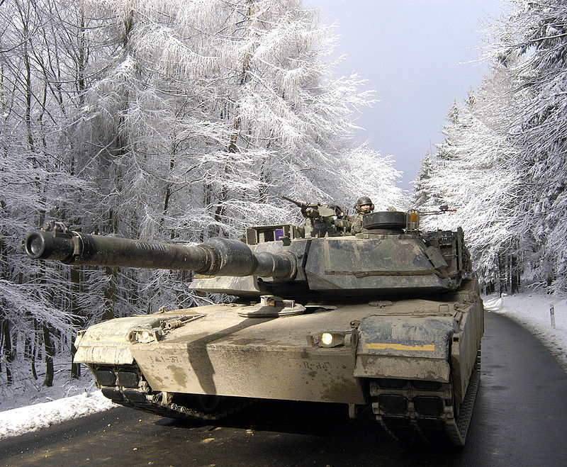 800px-M1A_Abrams_im_Taunus.jpg