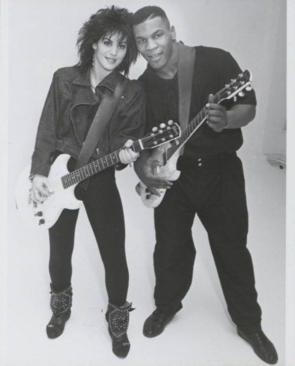 joan-jett-mike-tyson.jpg