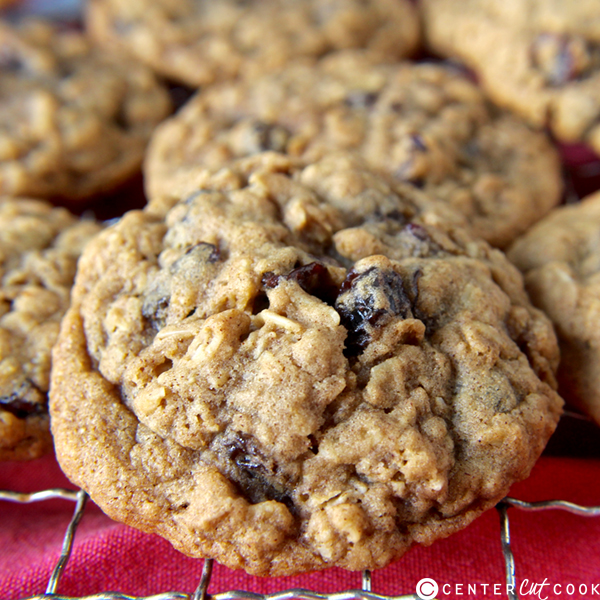 oatmeal-raisin-cookies-3.jpg