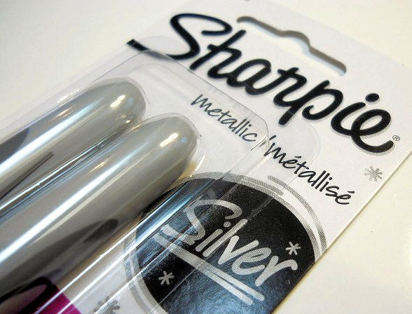 Sharpie_Metallic_Silver.jpg