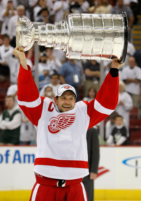 lidstrom.jpg