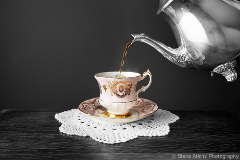 a11i08_vintage_tea_cup_pot-470x313.jpg