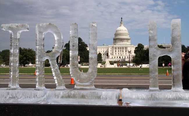 aicovus8_melting-ice-sculpture-us-capitol-building-afp-september-2018_625x300_23_September_18.jpg