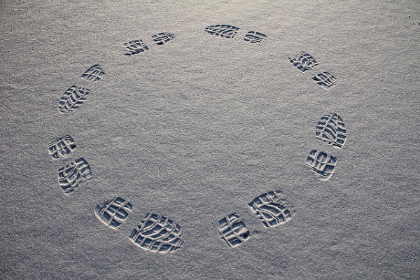 footprints.jpg