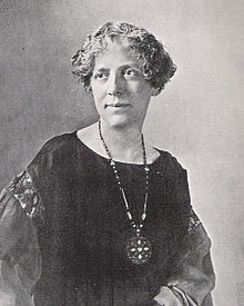 220px-Pearl_Curran.jpg